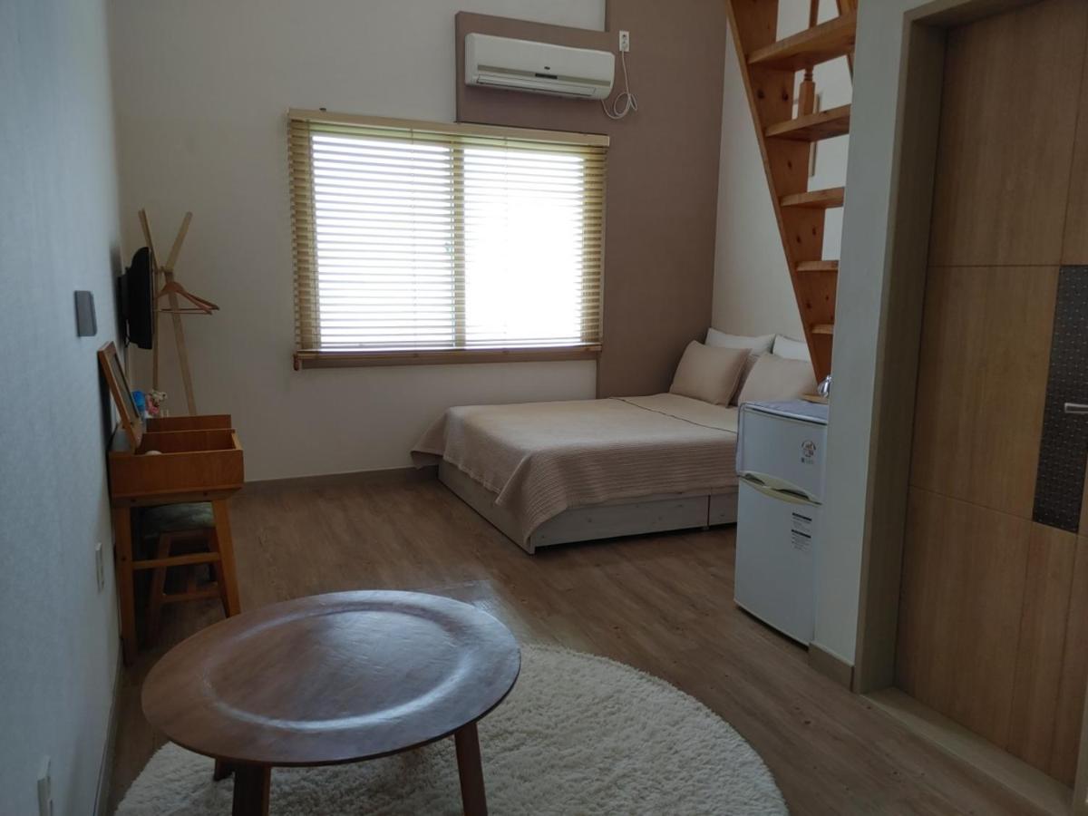 Moon Forest Guesthouse Čedžu Exteriér fotografie