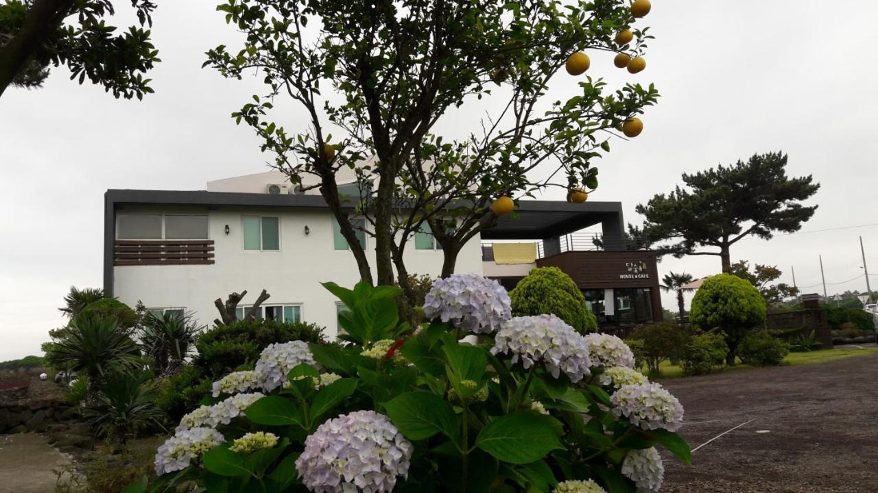 Moon Forest Guesthouse Čedžu Exteriér fotografie