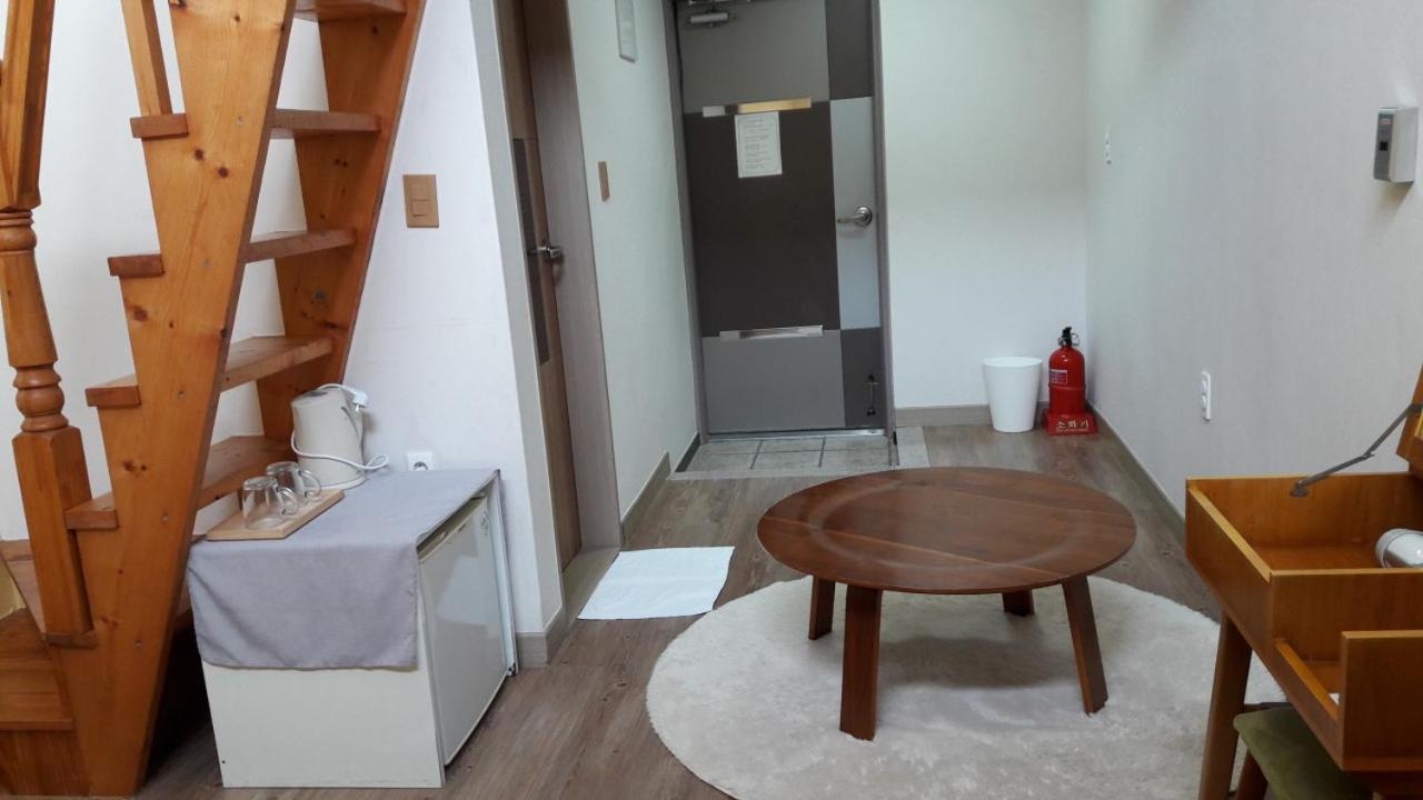 Moon Forest Guesthouse Čedžu Exteriér fotografie
